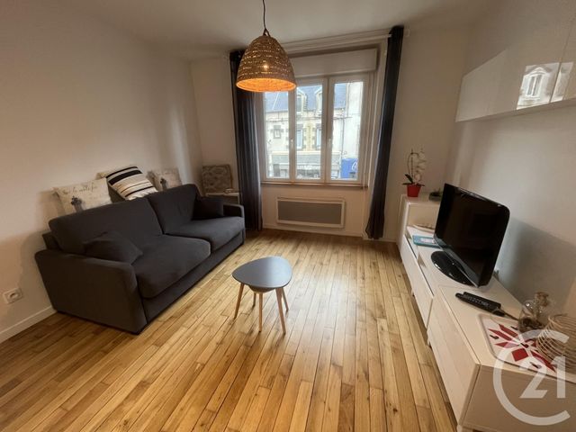 Appartement à louer - 2 pièces - 37.46 m2 - GRANVILLE - 50 - BASSE-NORMANDIE - Century 21 Royer Immo